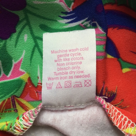 MACBETH COLLECTION Floral Top size M - Picture 8 of 8